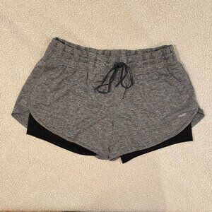 Avia Black and Gray Patterned Athletic Shorts - Biker Shorts Lining - Women's XL